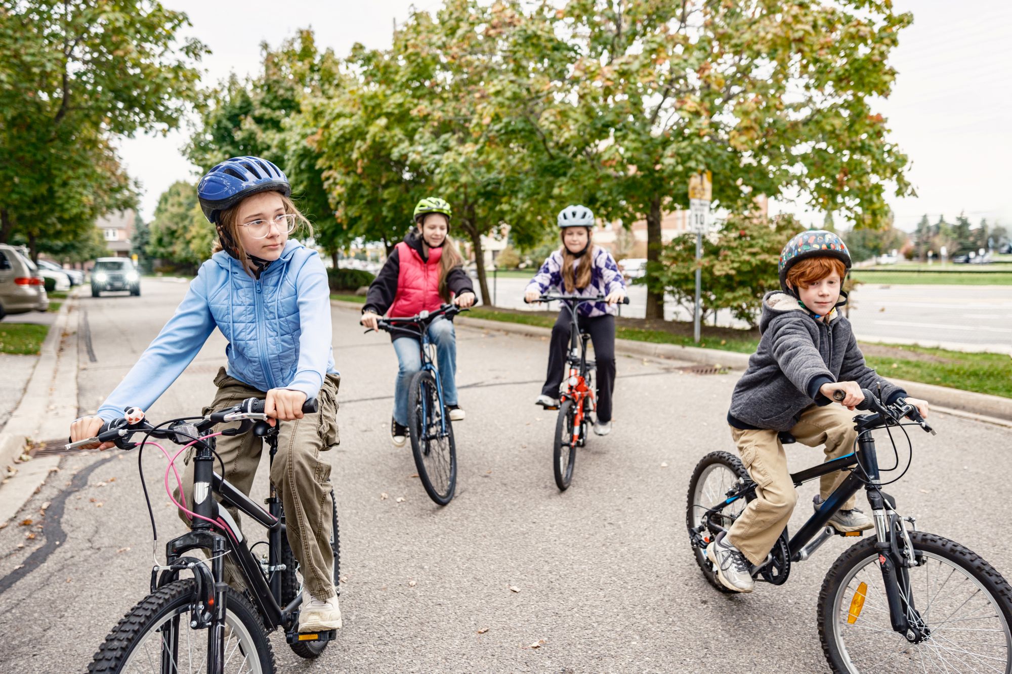 Image of children on their bikes in the park